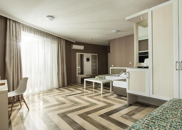 Marina White Sands 酒店